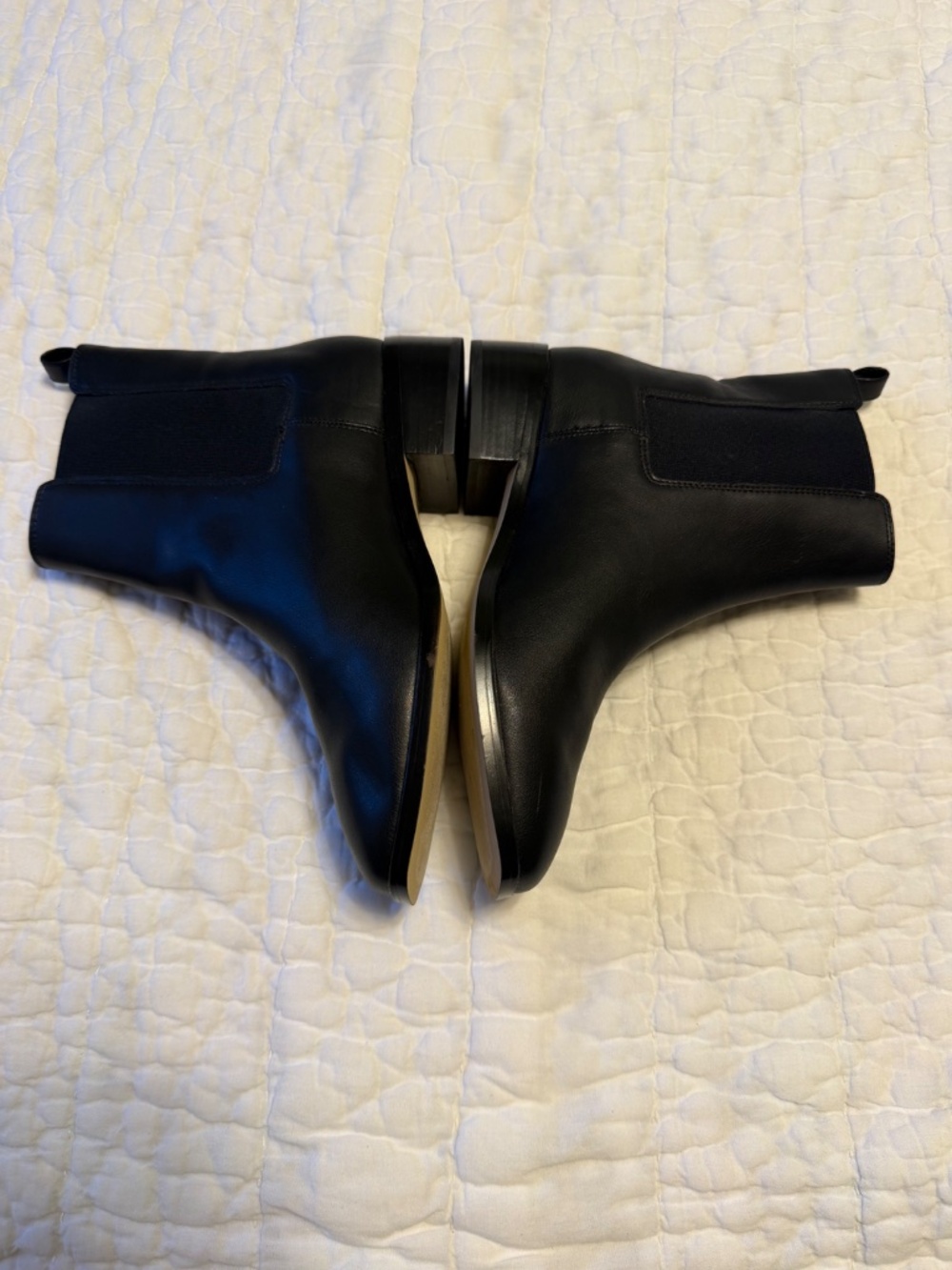 J. CREW Chelsea Boot In Vegan Leather Women’s Size 8.5 Black - Picture 6 of 11